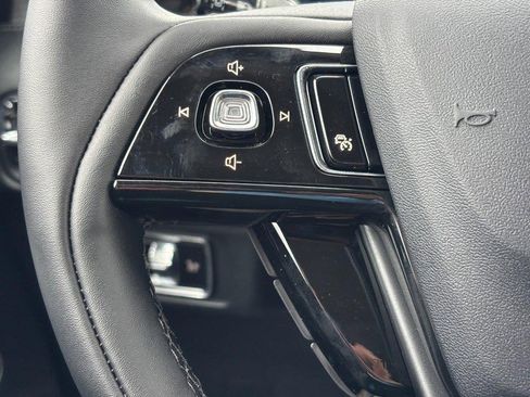 New 2026 Lincoln Corsair Premiere image 18