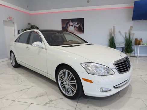 Used 2008 Mercedes-Benz S 550 image 1