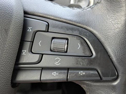Used 2019 Cadillac XT4 Luxury FWD image 26