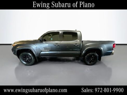 Used 2021 Toyota Tacoma SR5 RWD image 4