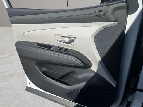 New 2026 Hyundai Tucson Limited w/ Tow & Go Package AWD/4WD image 17