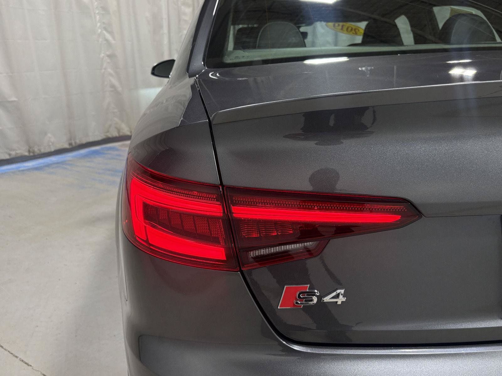 Used 2019 Audi S4 Prestige AWD/4WD image 33