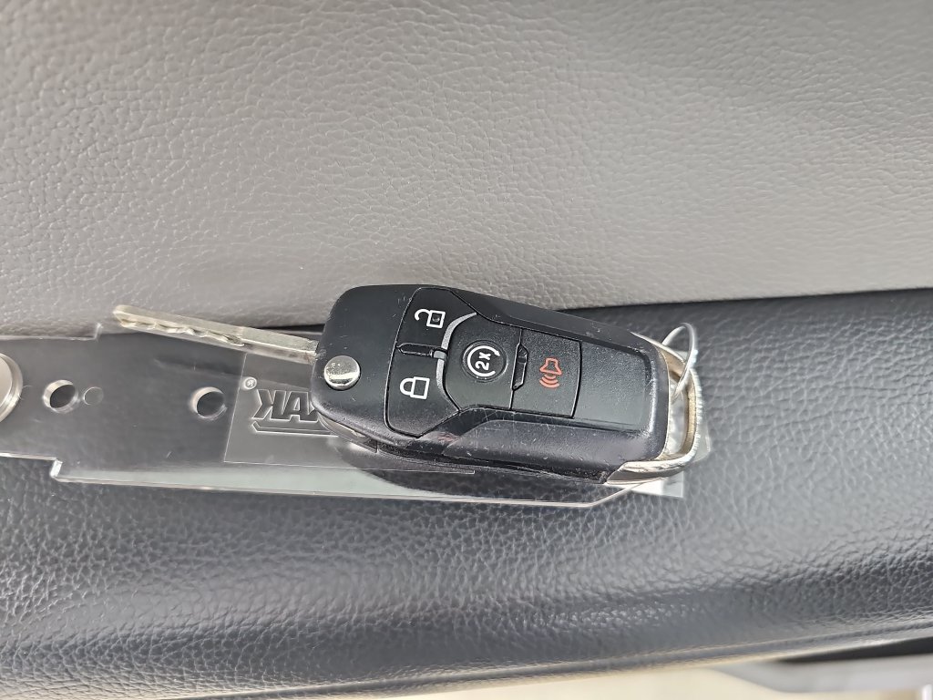 Used 2019 Ford F150 XLT w/ Equipment Group 302A Luxury AWD/4WD image 40