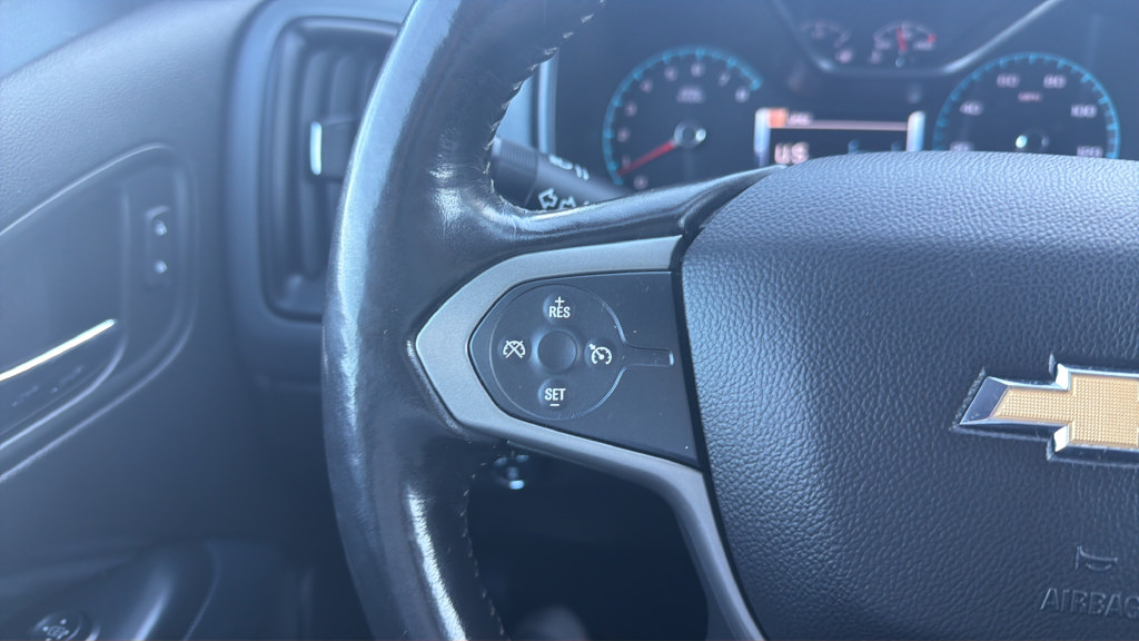 Used 2018 Chevrolet Colorado Z71 AWD/4WD image 22