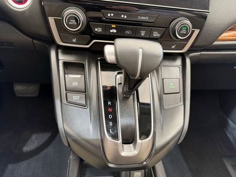 Used 2019 Honda CR-V Touring image 29