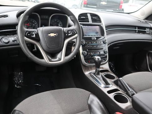 Used 2014 Chevrolet Malibu LT w/ Power Convenience Package FWD image 16