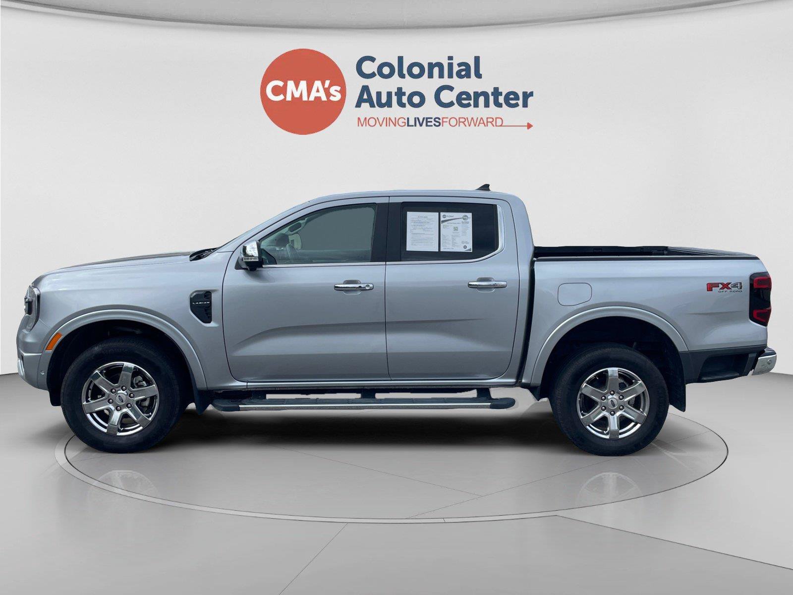 Used 2024 Ford Ranger Lariat w/ FX4 Off-Road Package AWD/4WD image 2