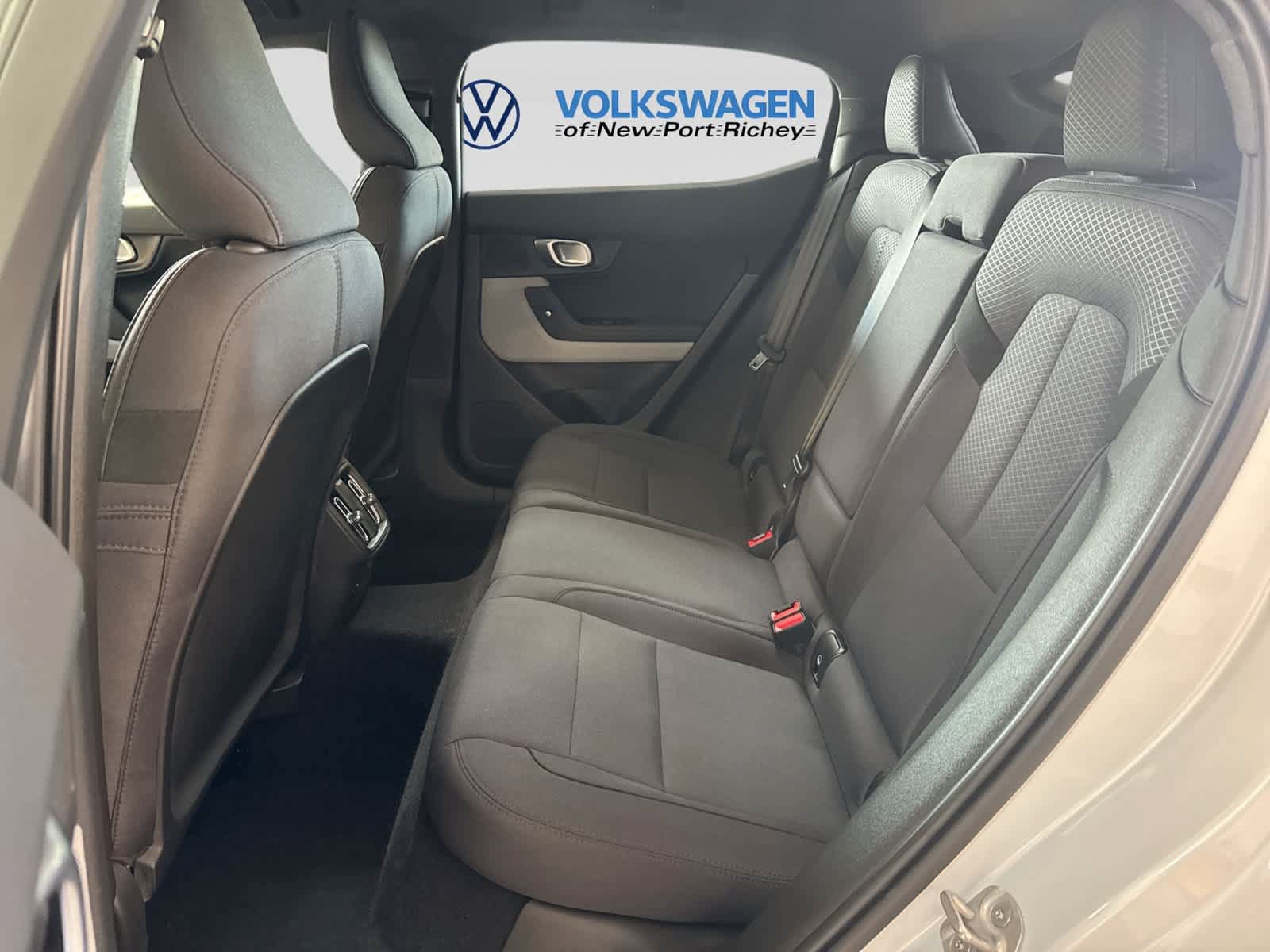 Used 2024 Polestar Polestar 2 RWD image 25