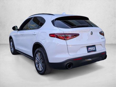Used 2022 Alfa Romeo Stelvio Sprint image 8