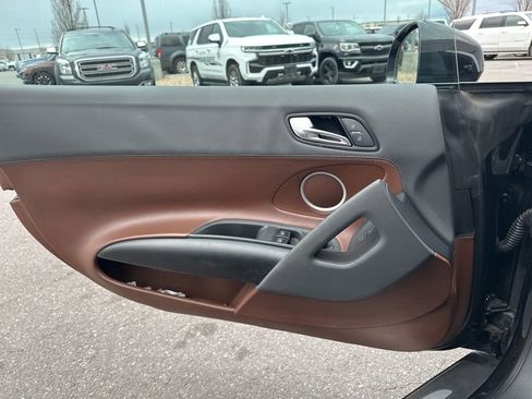 Used 2011 Audi R8 V10 image 12