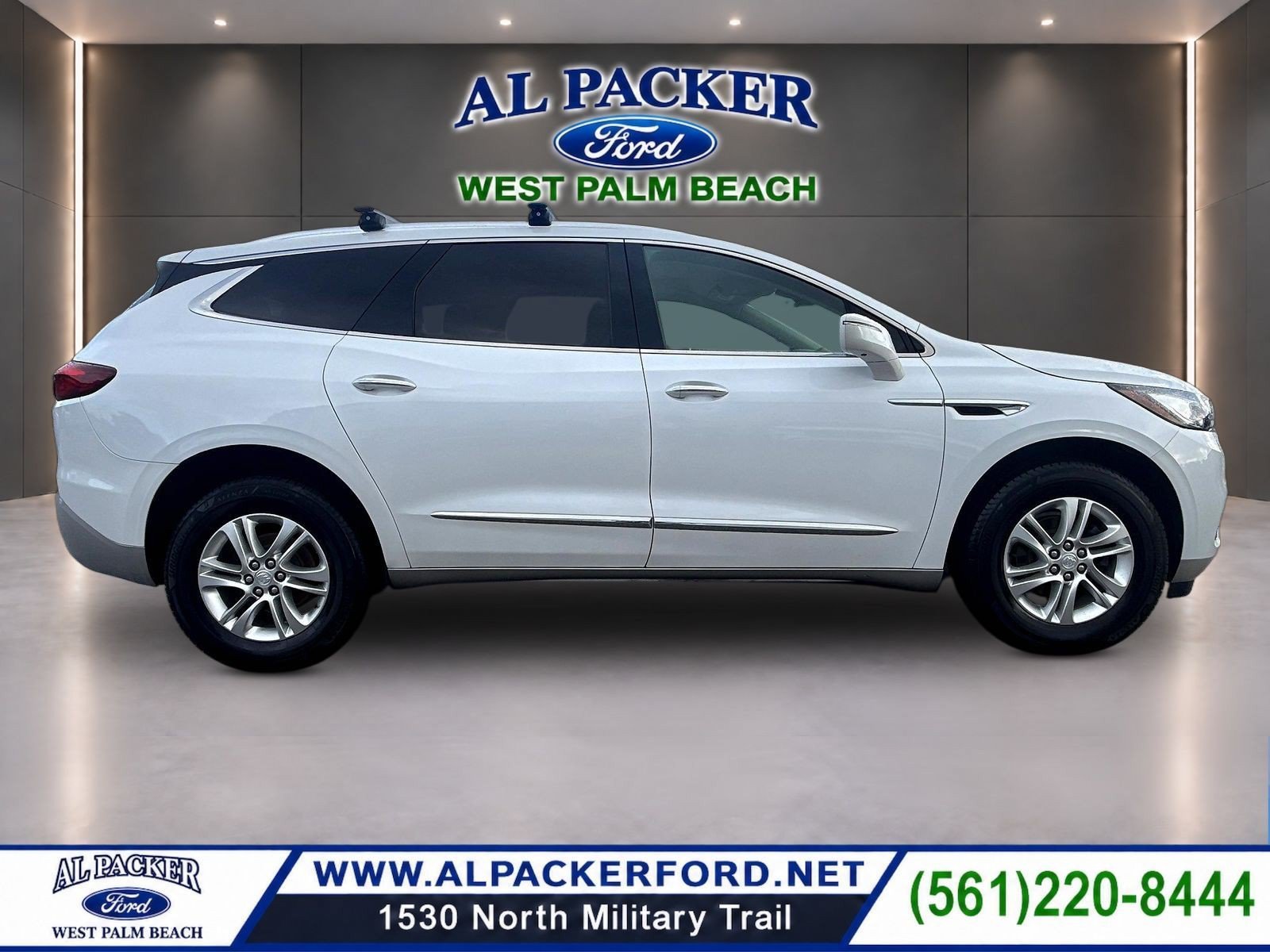 Used 2020 Buick Enclave Essence w/ Sound and Sites Package FWD image 4
