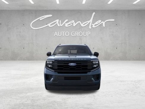 New 2025 Ford Expedition Active image 6