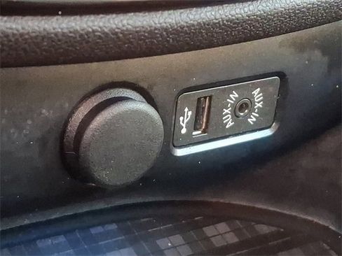 Used 2017 MINI Cooper Clubman S image 26