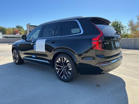 New 2026 Volvo XC90 B5 Plus image 5