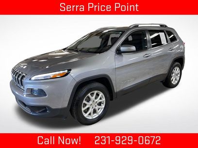 Used 2017 Jeep Cherokee Latitude w/ Cold Weather Group