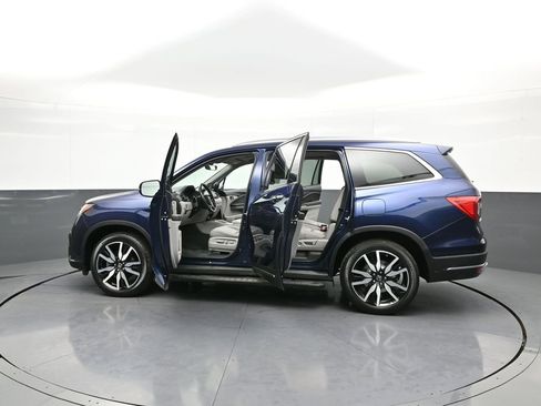 Certified 2022 Honda Pilot Touring image 91