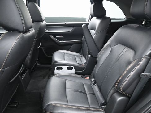 Used 2024 MAZDA CX-90 Plug-In Hybrid w/ Premium Pkg image 30