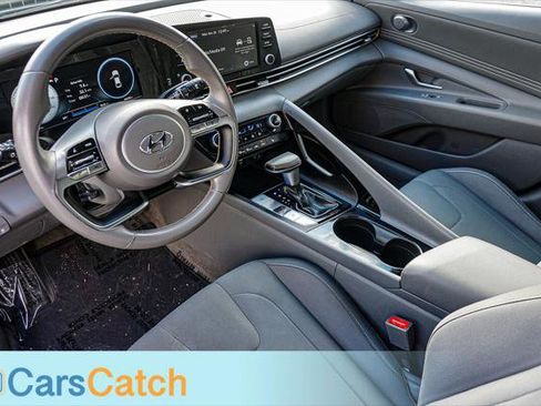 Used 2022 Hyundai Elantra SEL w/ Convenience Package image 16