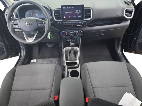 New 2026 Hyundai Venue SE FWD image 9
