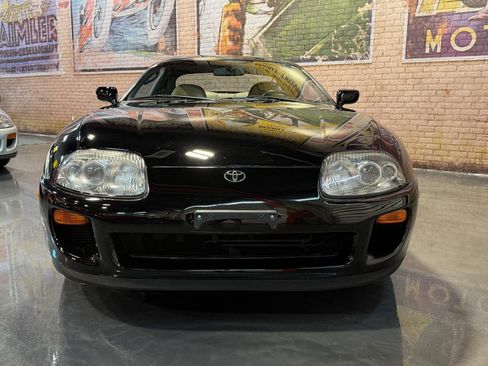 Used 1993 Toyota Supra Turbo RWD image 2