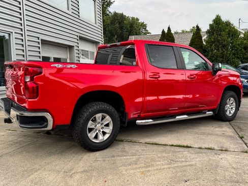 Used 2021 Chevrolet Silverado 1500 LT w/ LPO, Dark Essentials Package AWD/4WD image 3