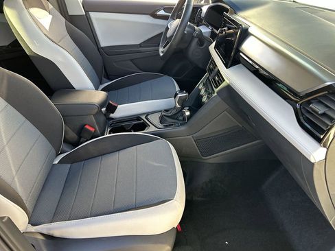 New 2026 Volkswagen Taos S FWD image 8