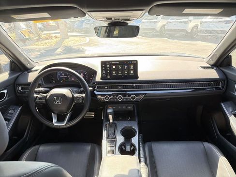 Certified 2025 Honda Civic Sport image 10