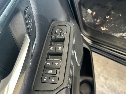 Used 2026 RAM 1500 Laramie AWD/4WD image 39