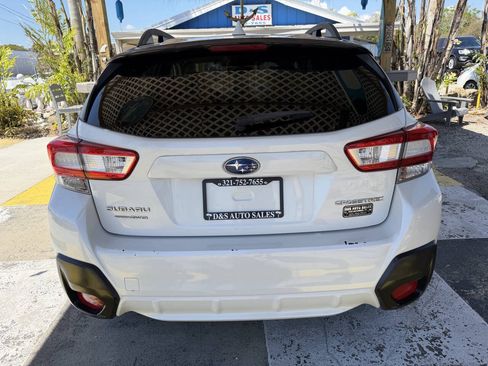 Used 2018 Subaru Crosstrek 2.0i Premium AWD/4WD image 6
