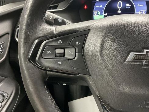 Used 2023 Chevrolet Bolt EUV LT w/ Comfort Package image 18