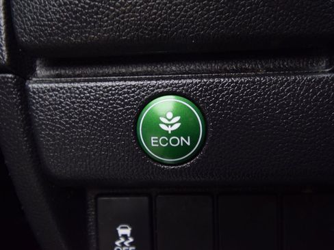 Used 2020 Honda Fit LX image 37