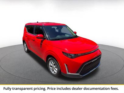 Used 2025 Kia Soul LX w/ LX Technology Package