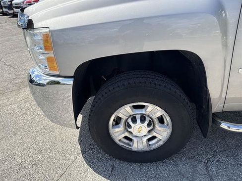 Used 2008 Chevrolet Silverado 2500 LT w/ 2LT Convenience Package AWD/4WD image 47