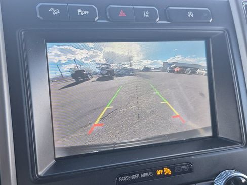 Used 2021 Ford Expedition XLT AWD/4WD image 25