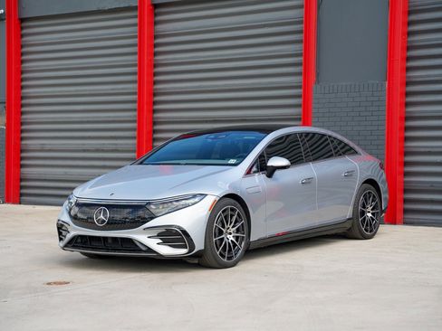 Used 2022 Mercedes-Benz EQS 450+ Sedan image 1