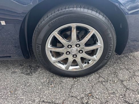 Used 2007 Buick Lucerne CXL image 9
