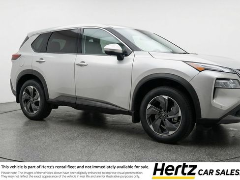 Used 2025 Nissan Rogue SV AWD/4WD image 1