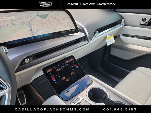 New 2026 Cadillac Vistiq Sport image 14