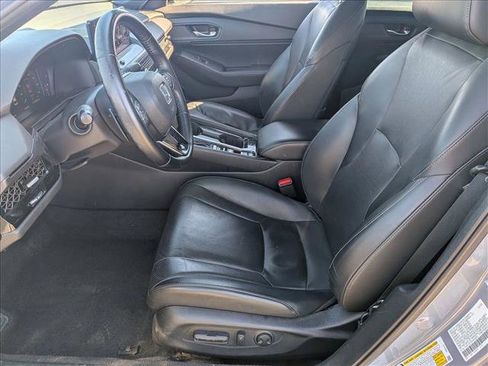 Used 2023 Honda Accord Sport image 12