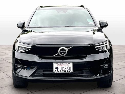 Used 2023 Volvo XC40 Recharge Plus w/ Protection Package Premier image 3