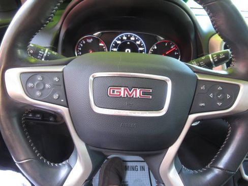 Used 2022 GMC Terrain Denali w/ LPO, Floor Liner Package AWD/4WD image 23