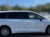 New 2026 Chrysler Pacifica Select image 2