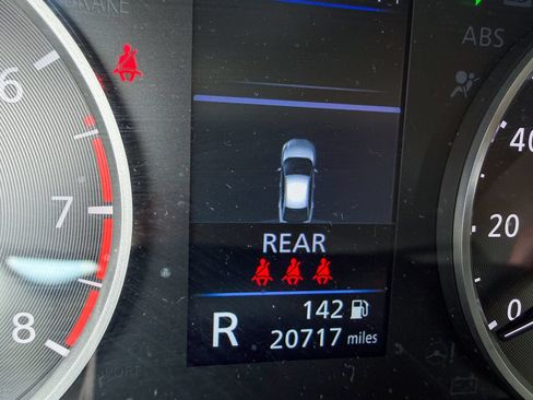 Certified 2024 Nissan Sentra S FWD image 18