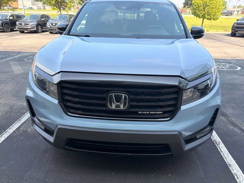 Used 2023 Honda Ridgeline Black Edition image 2