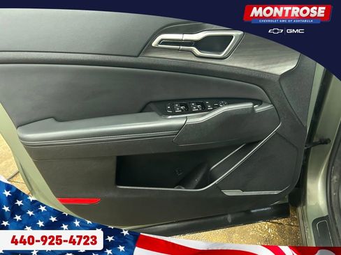 Used 2024 Kia Sportage X-Line w/ X-Line Premium Package AWD/4WD image 9