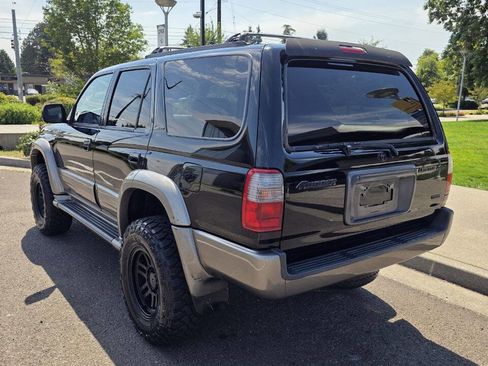 Used 1999 Toyota 4Runner Limited w/ Upgrade Value Pkg 5 image 7