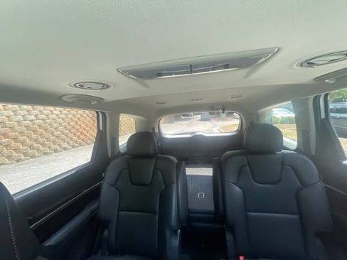 Used 2024 Kia Telluride S w/ S Sunroof Package FWD image 15