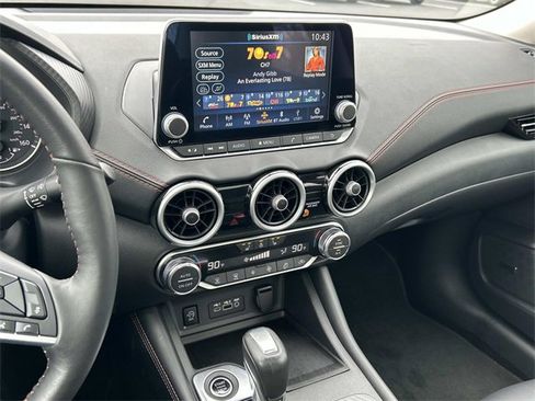 Used 2025 Nissan Sentra SR w/ SR Premium Package image 23