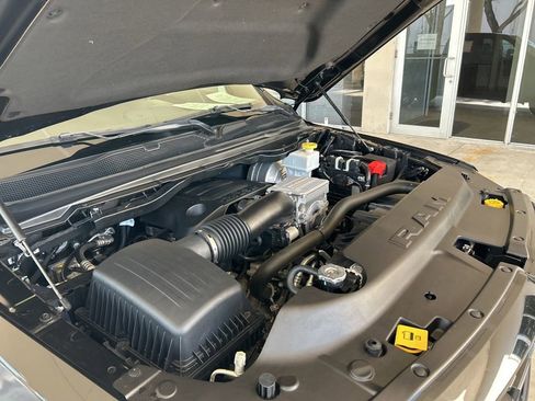 Used 2023 RAM 1500 Big Horn image 10