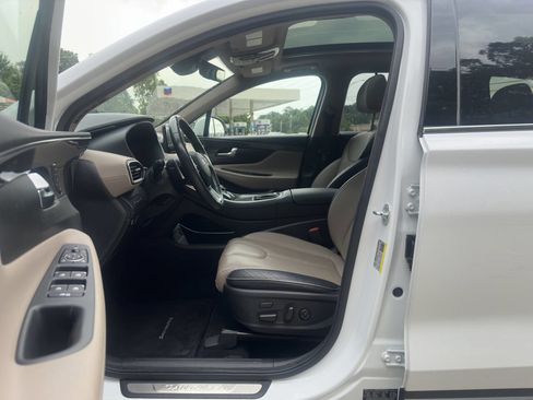 Used 2021 Hyundai Santa Fe Limited w/ Cargo Package image 4